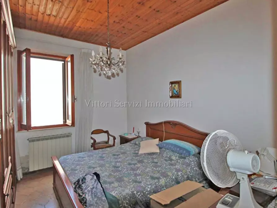 Immagine 9 di Casa bifamiliare in vendita  a Montepulciano