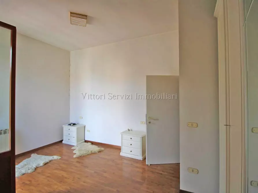 Immagine 12 di Casa bifamiliare in vendita  a Montepulciano