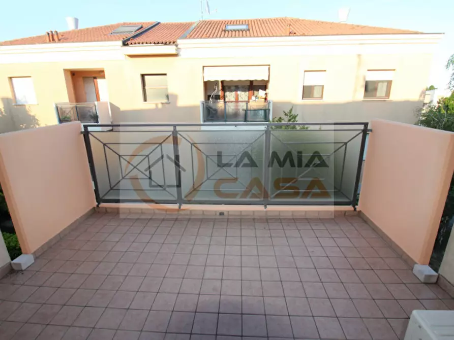 Immagine 5 di Camera in affitto  in Via Primo levi 1 a Legnaro