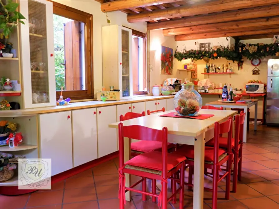 Immagine 31 di Villa in vendita  in via principe umberto 54/b a Cinto Euganeo