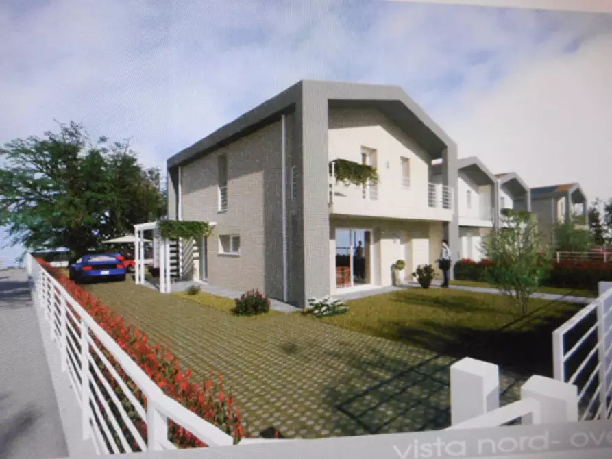 Immagine 8 di Casa quadrifamiliare in vendita  in via pedrollo a Caldogno