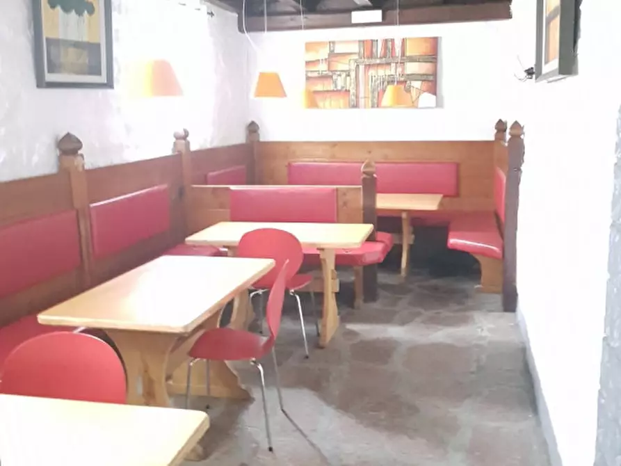 Immagine 4 di Hotel in vendita  a Laives .Leifers.