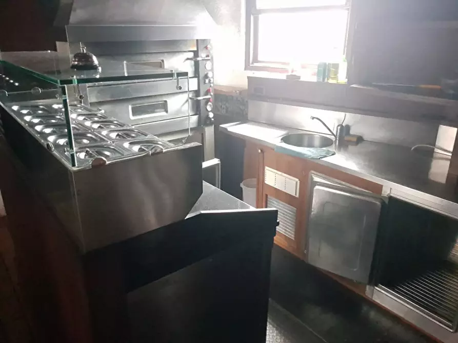 Immagine 13 di Hotel in vendita  a Laives .Leifers.