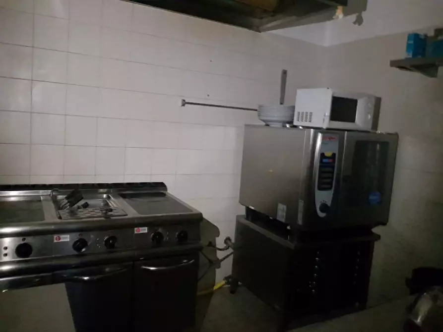 Immagine 14 di Hotel in vendita  a Laives .Leifers.