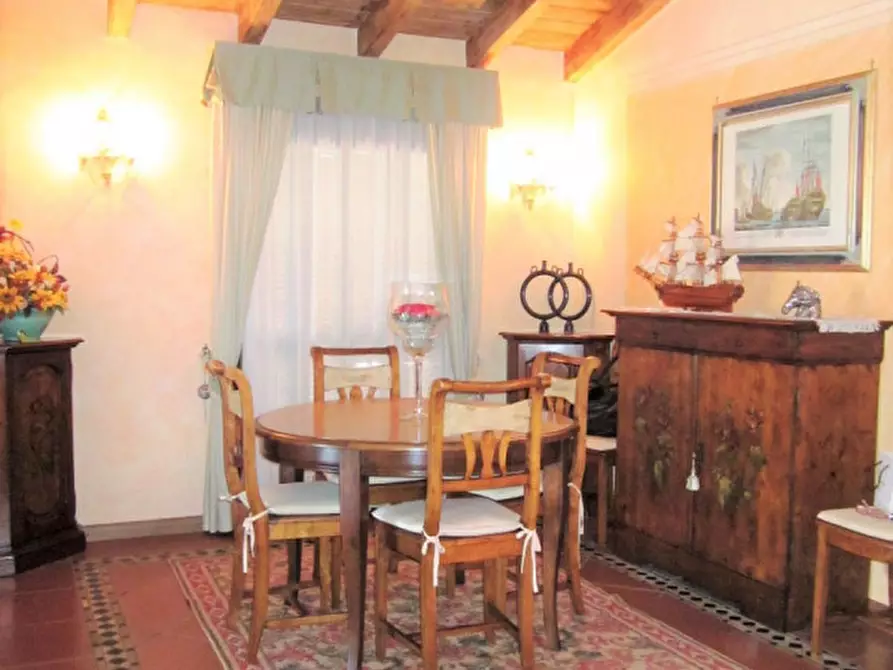 Immagine 5 di Appartamento in vendita  a Arzachena