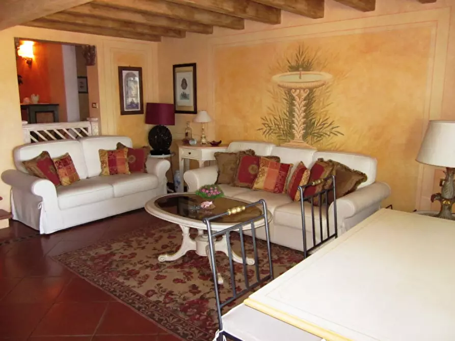 Immagine 12 di Appartamento in vendita  a Arzachena