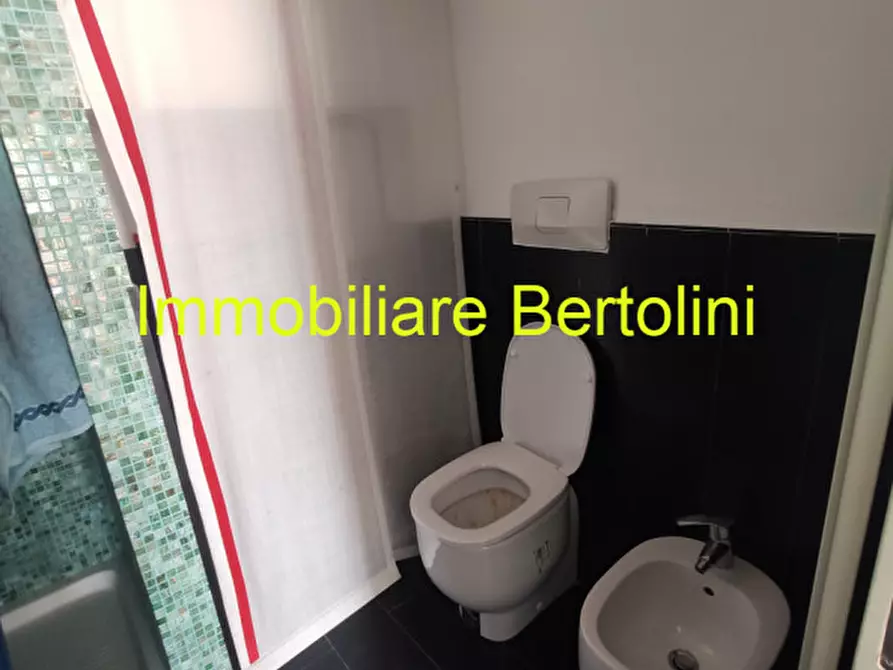 Immagine 10 di Monolocale in vendita  in c.so marconi a San Remo