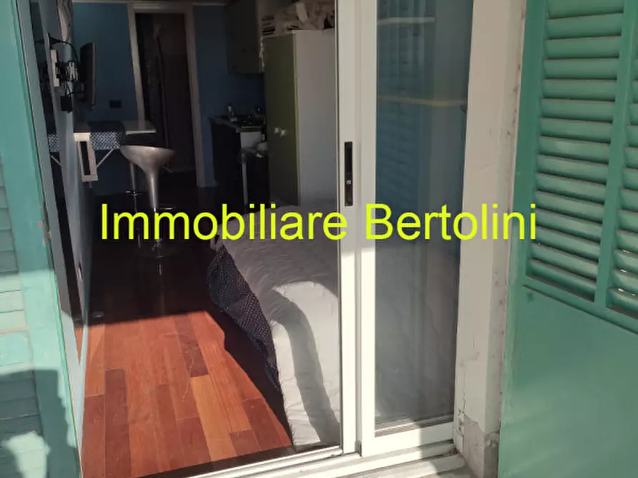 Immagine 12 di Monolocale in vendita  in c.so marconi a San Remo