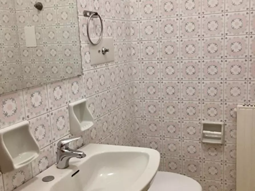 Immagine 3 di Appartamento in affitto  in VIA OGNISSANTI 35 a Padova