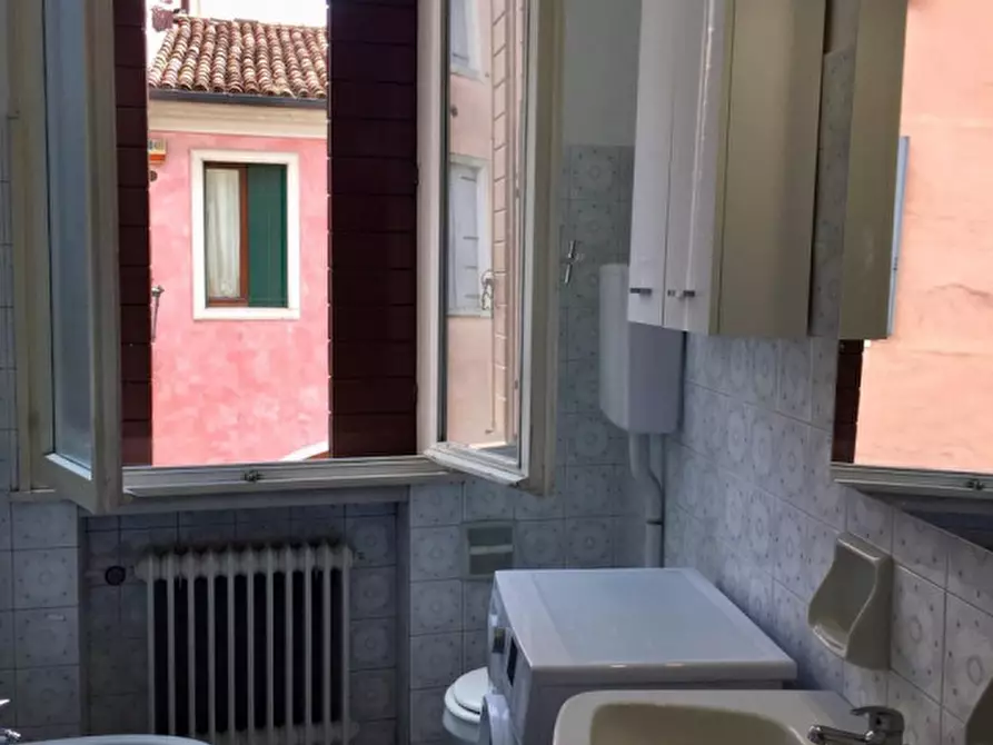 Immagine 10 di Appartamento in affitto  in VIA OGNISSANTI 35 a Padova