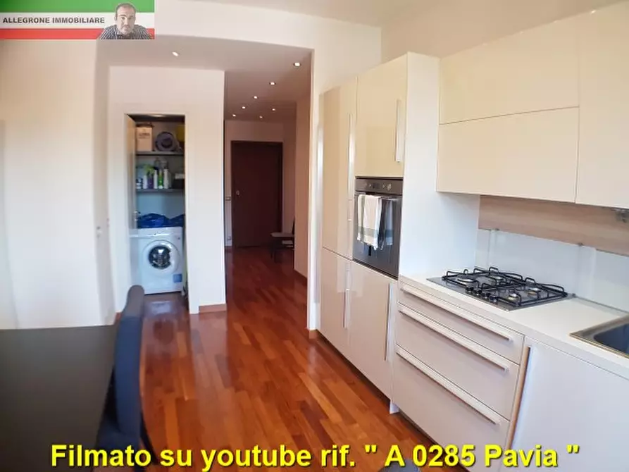 Immagine 2 di Appartamento in affitto  in via lambri a Pavia
