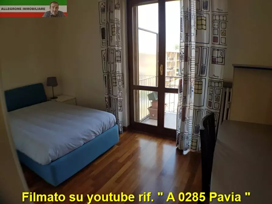 Immagine 11 di Appartamento in affitto  in via lambri a Pavia
