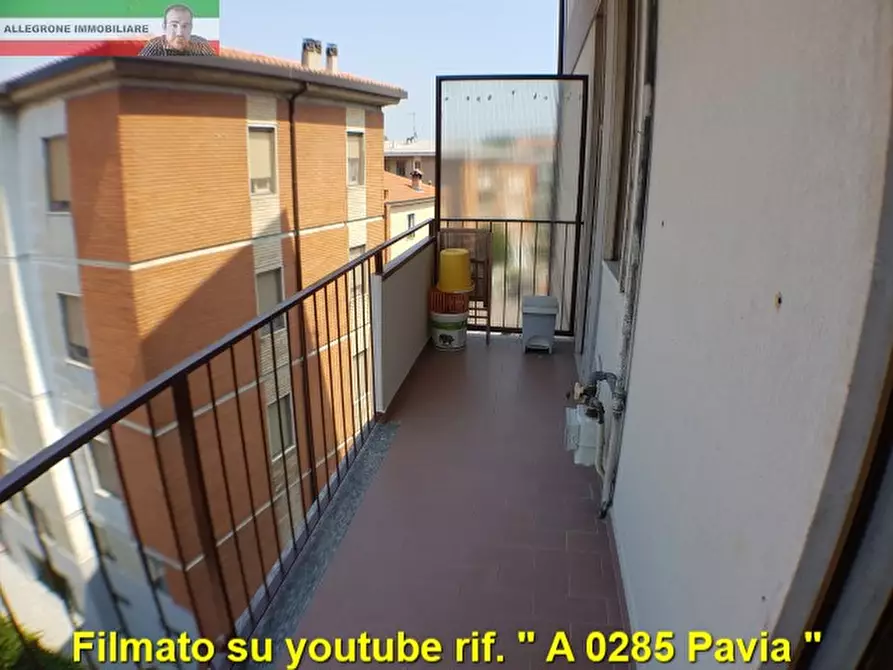 Immagine 13 di Appartamento in affitto  in via lambri a Pavia