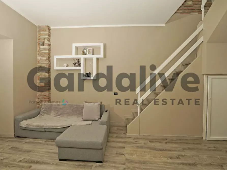 Immagine 8 di Appartamento in vendita  in via Volto a Moniga Del Garda