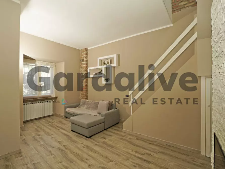 Immagine 9 di Appartamento in vendita  in via Volto a Moniga Del Garda