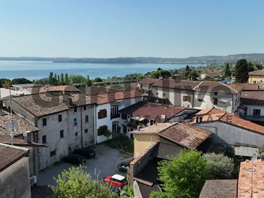 Immagine 24 di Appartamento in vendita  in via Volto a Moniga Del Garda
