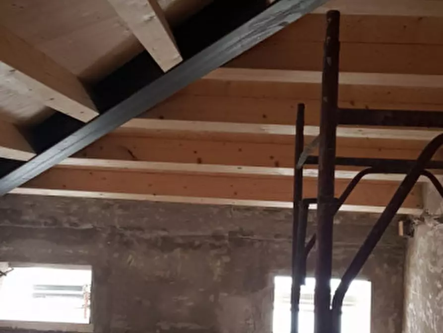 Immagine 24 di Palazzo in vendita  in via Cavour n. 79 a Este