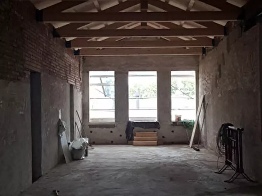 Immagine 26 di Palazzo in vendita  in via Cavour n. 79 a Este