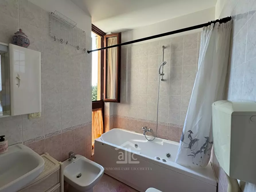 Immagine 10 di Appartamento in vendita  in via Galileo Galilei 69 a Lecce