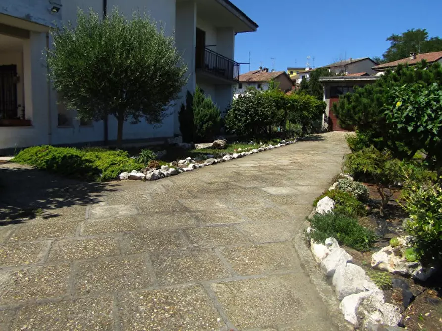 Immagine 7 di Villa in vendita  in via Boschine n° 13 a Sannazzaro De' Burgondi