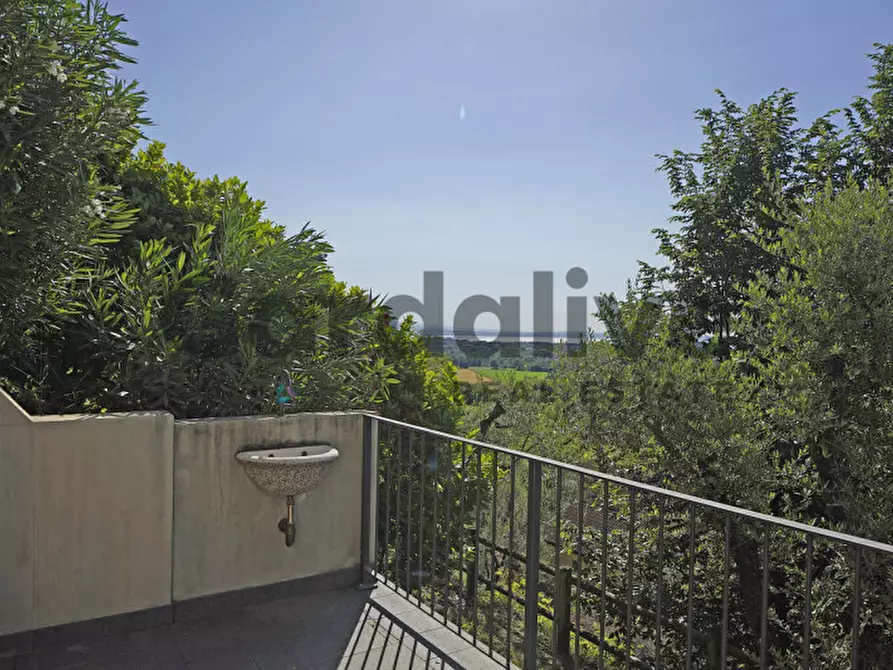 Immagine 27 di Villa in vendita  in Via Novaglio , 9 a Polpenazze Del Garda