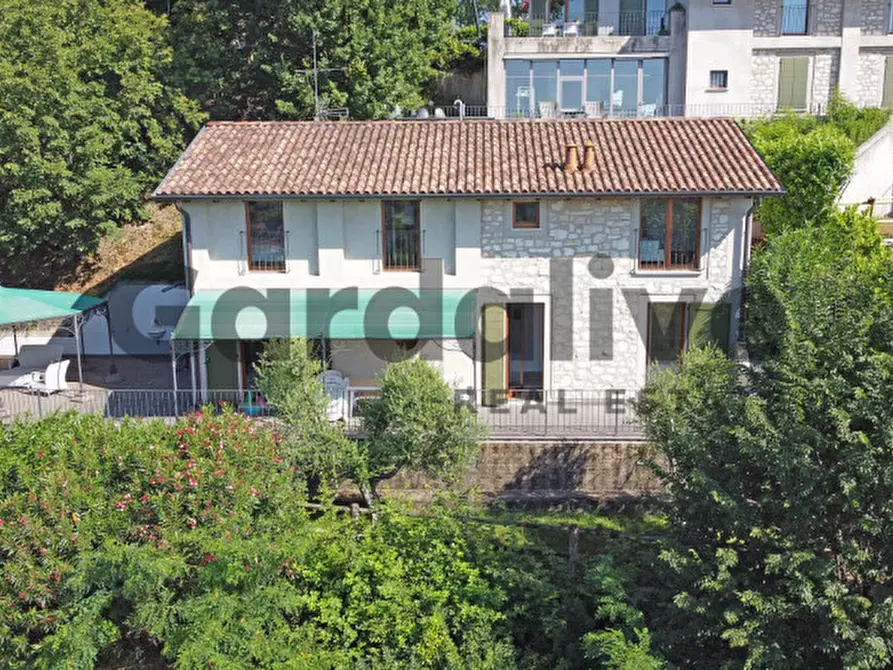 Immagine 28 di Villa in vendita  in Via Novaglio , 9 a Polpenazze Del Garda