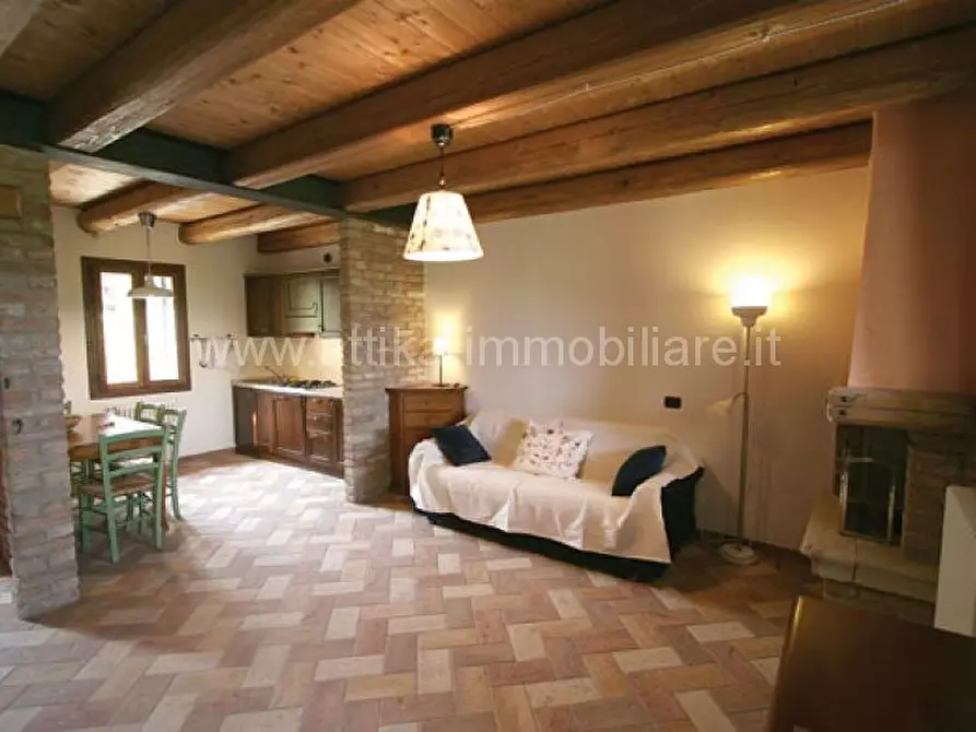 Immagine 7 di Agriturismo in vendita  in Castelnuovo a Teolo