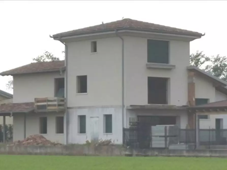 Immagine 5 di Villa in vendita  in Via S. Antonio Abate a Mozzecane