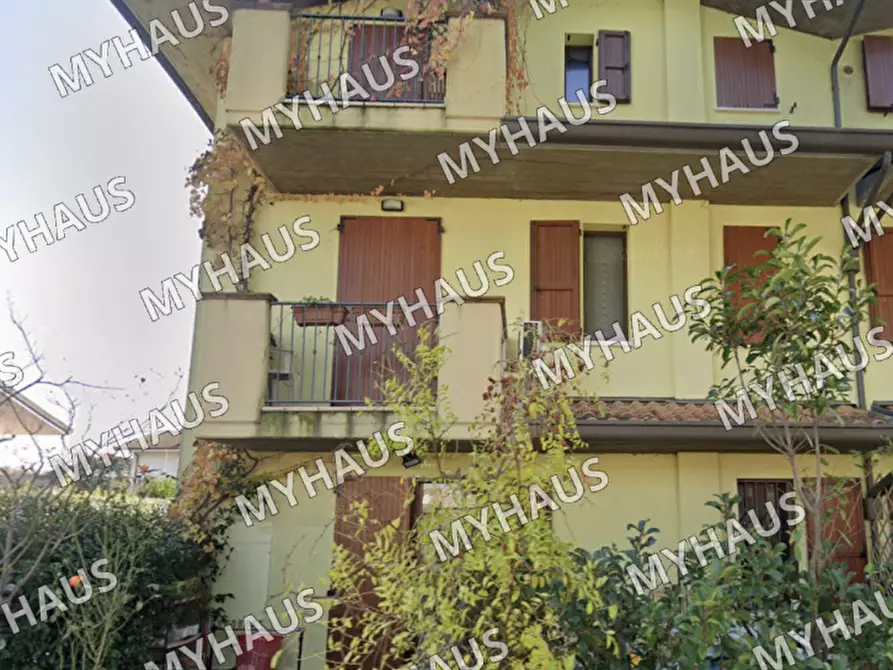 Immagine 1 di Appartamento in vendita  in Via Leone a Cesenatico
