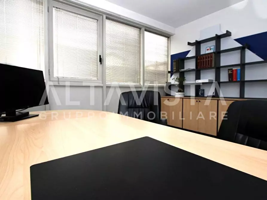 Immagine 8 di Ufficio in affitto  in Via Trieste a Montichiari