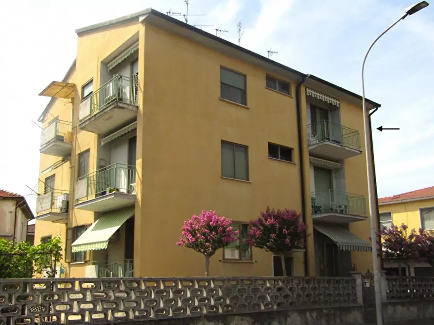 Immagine 1 di Appartamento in vendita  in via Dorno n° 14 a Garlasco