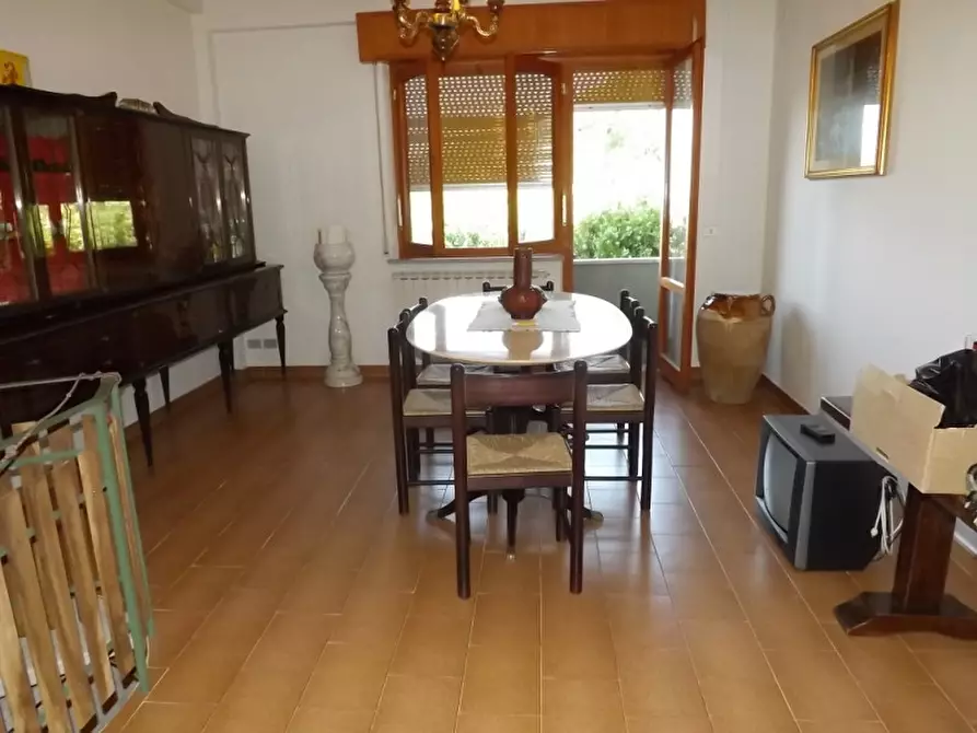 Immagine 2 di Appartamento in vendita  a Arcevia