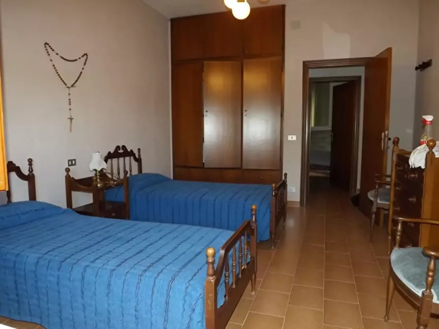 Immagine 25 di Appartamento in vendita  a Arcevia