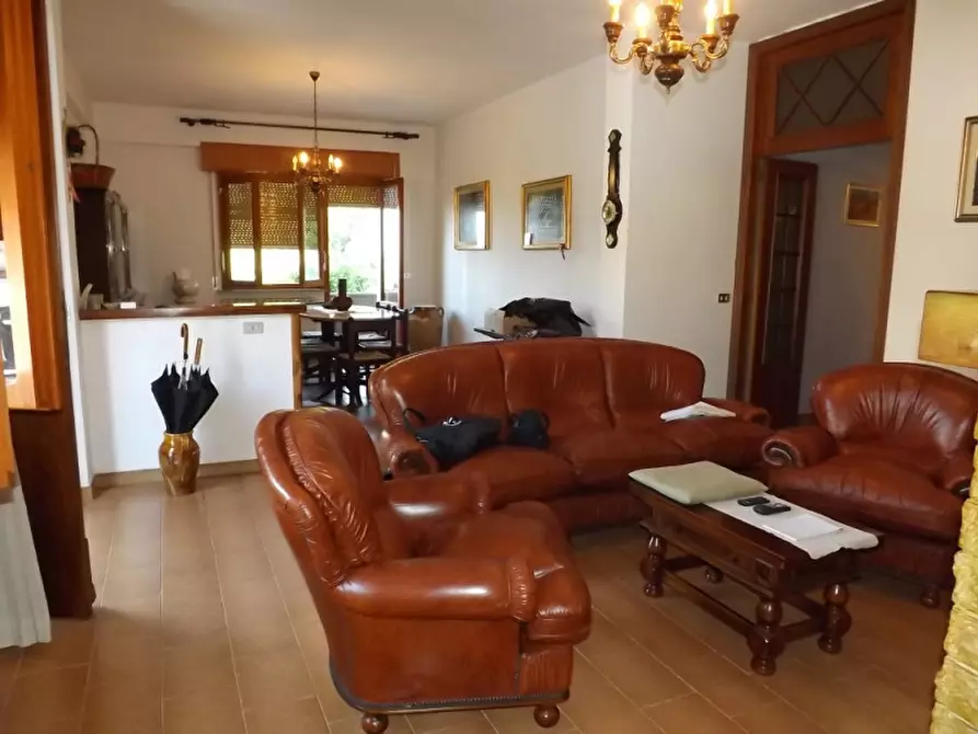 Immagine 32 di Appartamento in vendita  a Arcevia