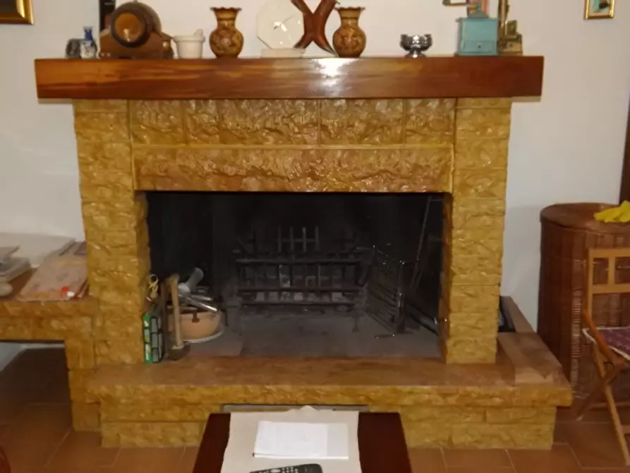 Immagine 35 di Appartamento in vendita  a Arcevia