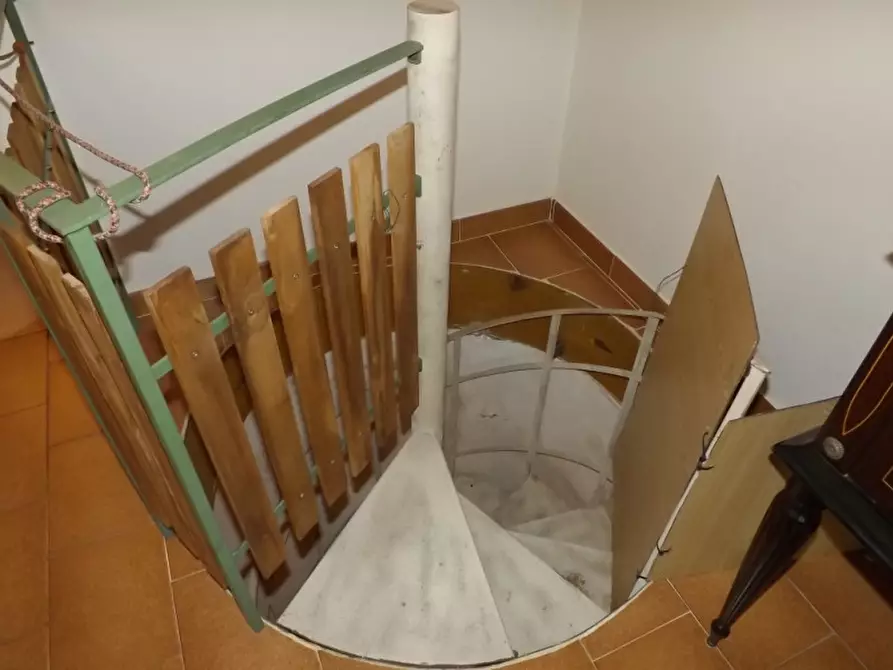 Immagine 38 di Appartamento in vendita  a Arcevia