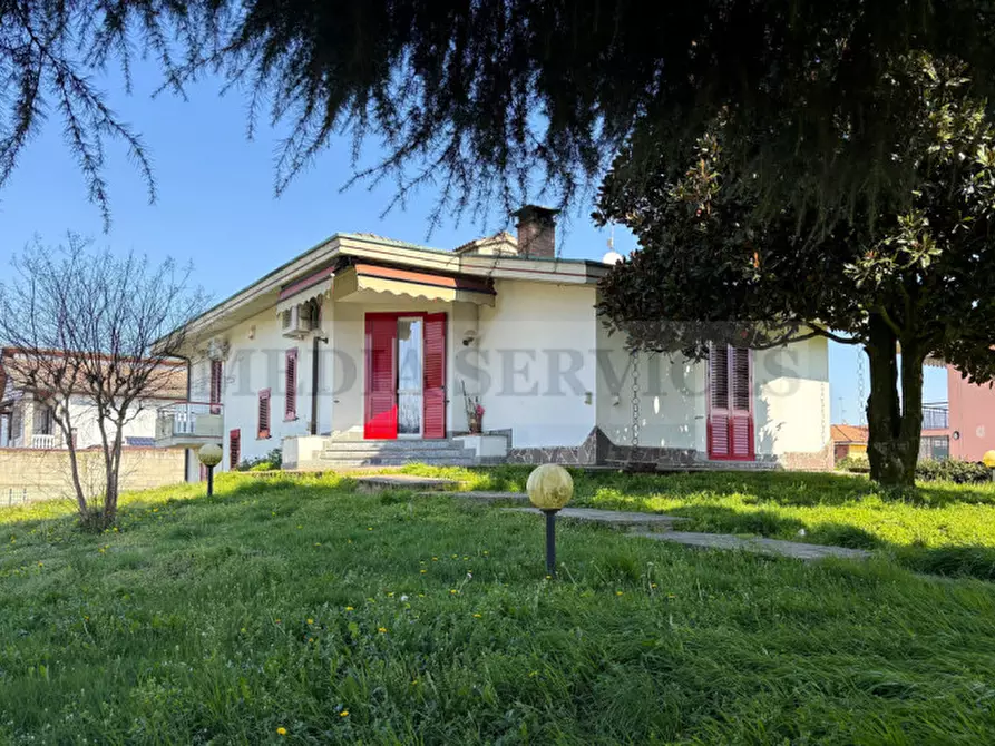 Immagine 2 di Villa in vendita  in via Primo Maggion° 12 a Sannazzaro De' Burgondi