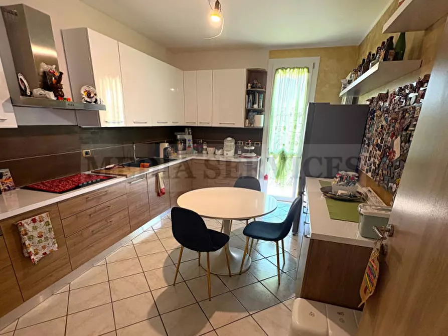 Immagine 11 di Villa in vendita  in via Primo Maggion° 12 a Sannazzaro De' Burgondi