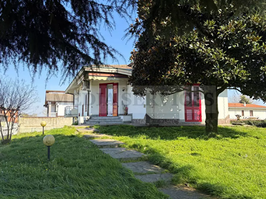 Immagine 25 di Villa in vendita  in via Primo Maggion° 12 a Sannazzaro De' Burgondi