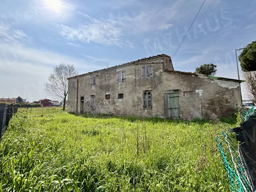 Immagine 11 di Rustico / casale in vendita  in Via Orsa Maggiore a Cesenatico