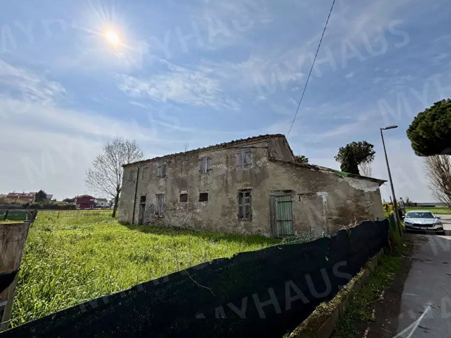 Immagine 12 di Rustico / casale in vendita  in Via Orsa Maggiore a Cesenatico