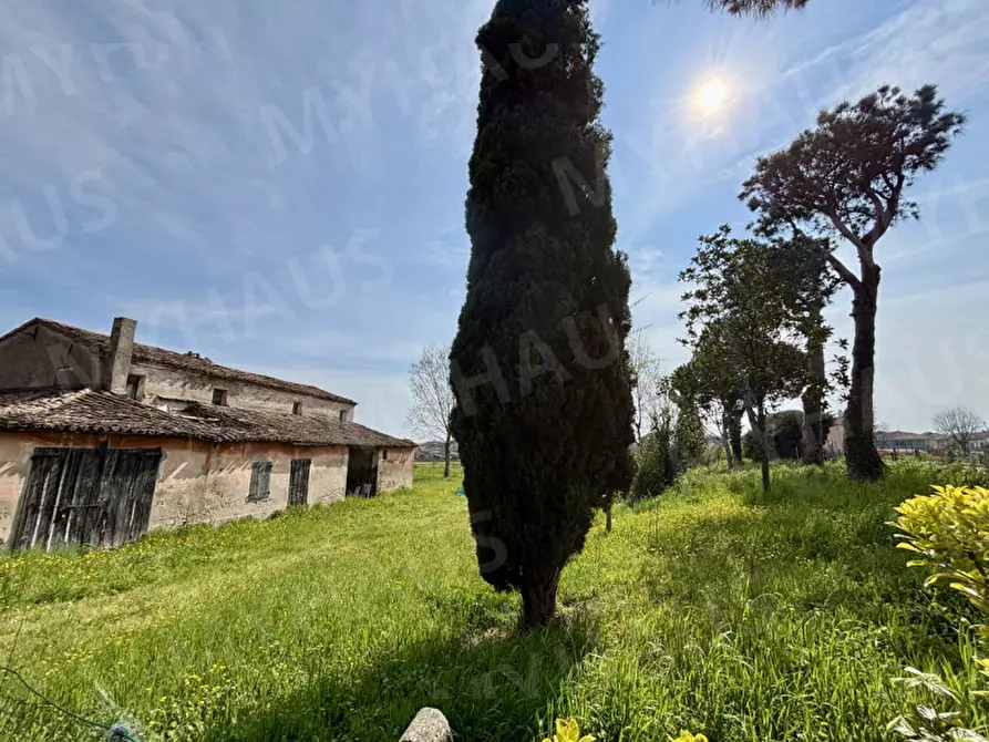 Immagine 21 di Rustico / casale in vendita  in Via Orsa Maggiore a Cesenatico