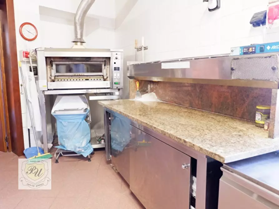 Immagine 8 di Palazzo in vendita  in Via Principe Umberto 54/b a Este