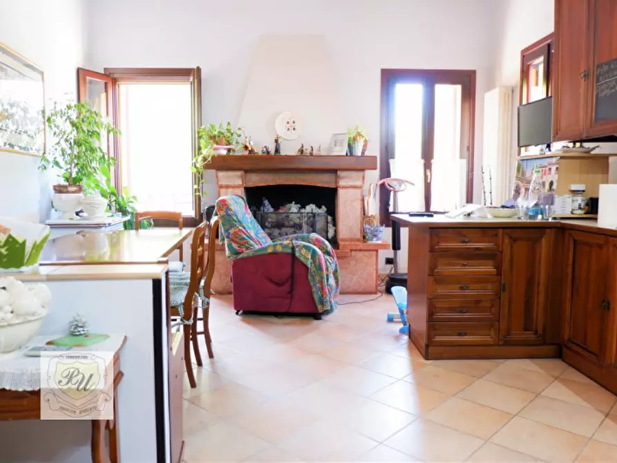 Immagine 18 di Palazzo in vendita  in Via Principe Umberto 54/b a Este