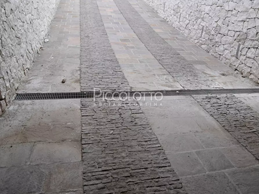 Immagine 4 di Garage in vendita  in località Chiamulera a Cortina D'ampezzo