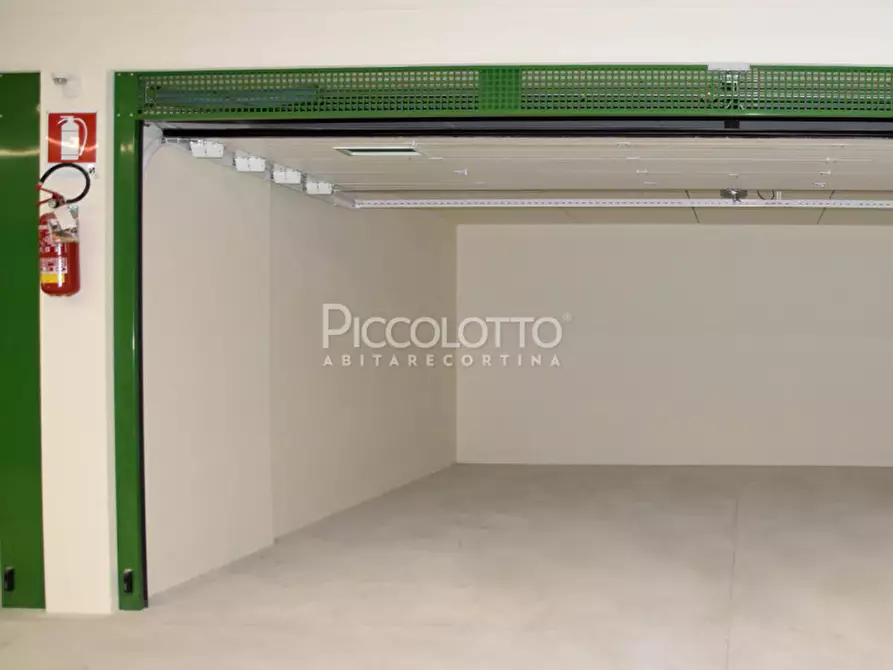 Immagine 7 di Garage in vendita  in località Chiamulera a Cortina D'ampezzo