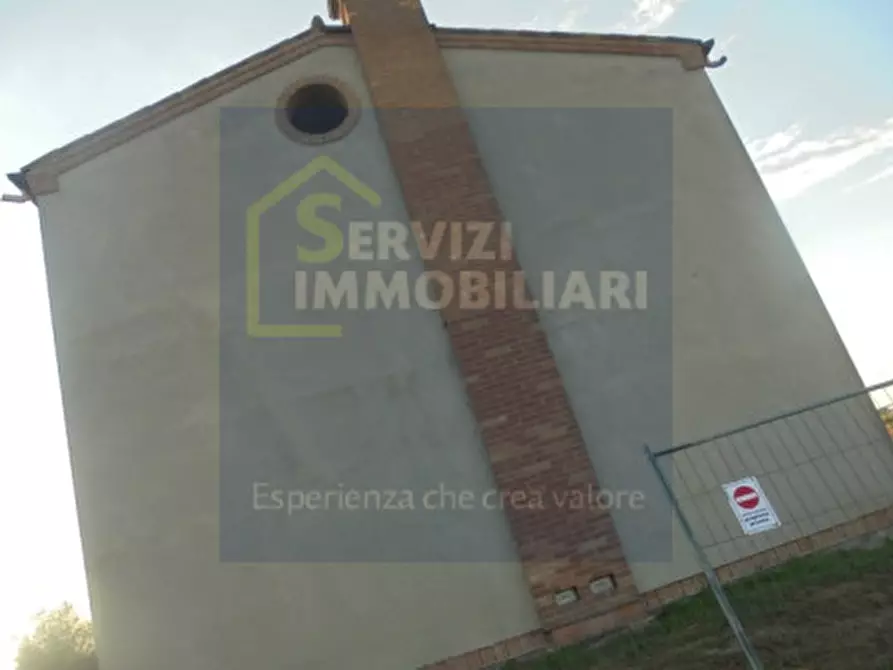 Immagine 10 di Casa indipendente in vendita  a Pincara