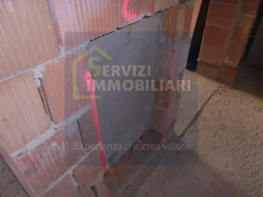 Immagine 14 di Casa indipendente in vendita  a Pincara