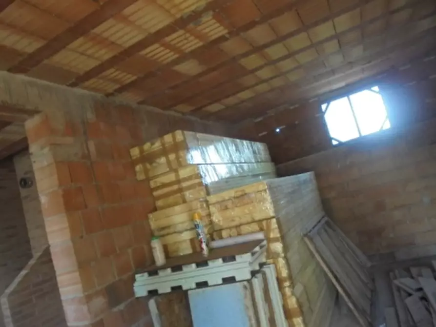 Immagine 25 di Casa indipendente in vendita  a Pincara