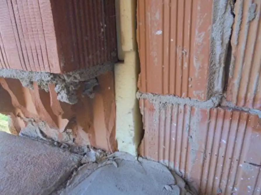 Immagine 26 di Casa indipendente in vendita  a Pincara